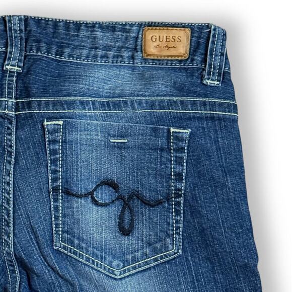 Guess Jeans Womens Blue Daredevil Boot Dark Wash Faded Stretch Size 31 REG - Picture 3 of 7